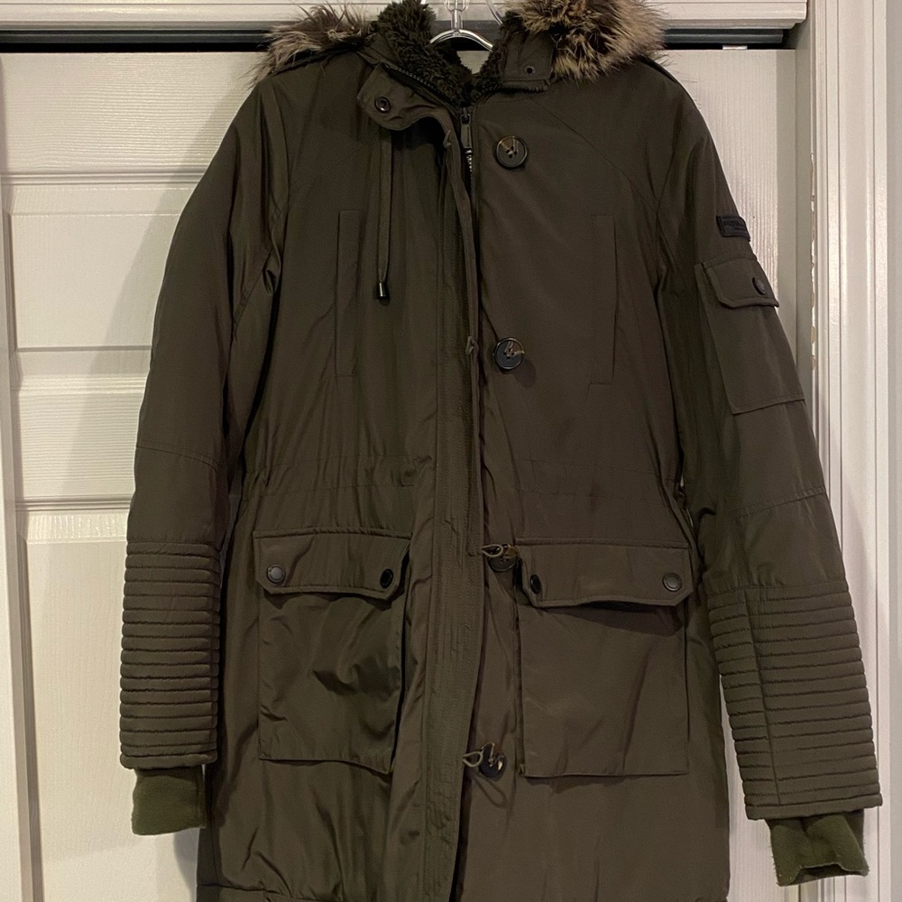 BCBG Hunter green winter coat